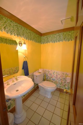 298 EMS W17, North Webster, IN 46555