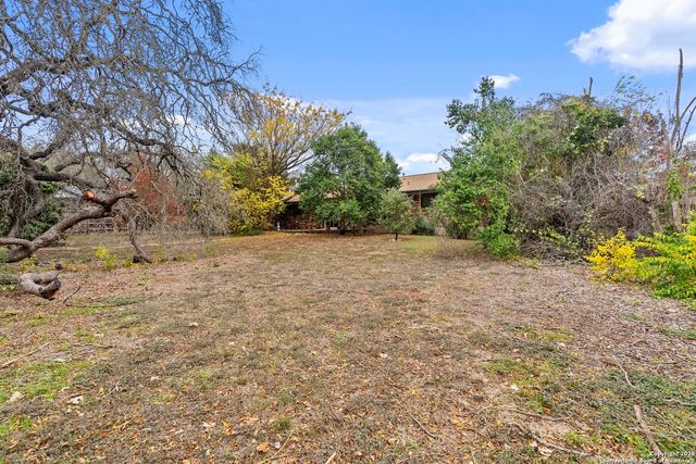 1438 Grey Oak, San Antonio, TX 78213