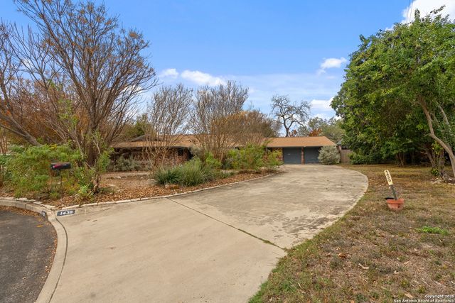 1438 Grey Oak, San Antonio, TX 78213