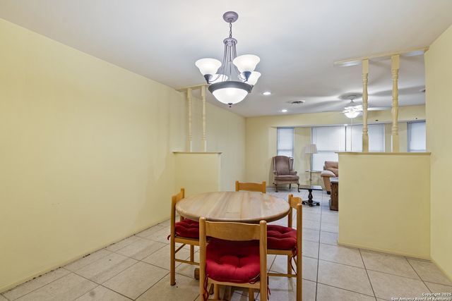 1438 Grey Oak, San Antonio, TX 78213