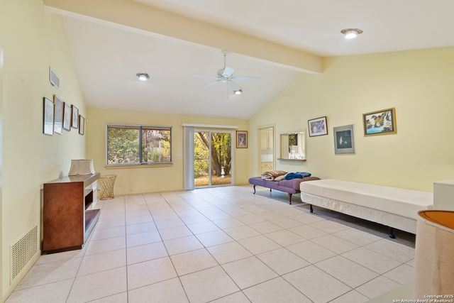 1438 Grey Oak, San Antonio, TX 78213