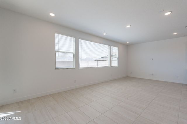 11937 W LUXTON Lane, Avondale, AZ 85323