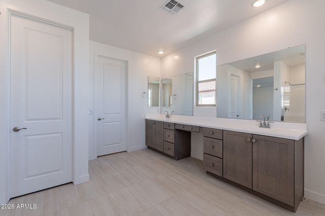 11937 W LUXTON Lane, Avondale, AZ 85323