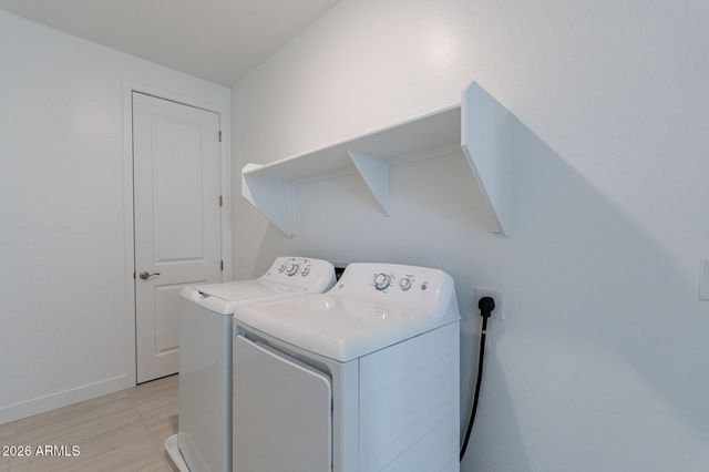 11937 W LUXTON Lane, Avondale, AZ 85323