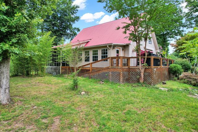 1751 County Road 50, Riceville, TN 37370