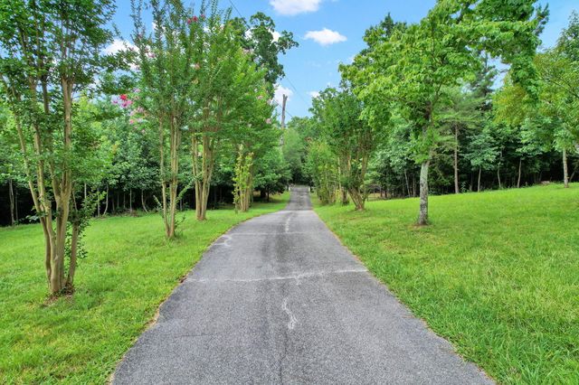 1751 County Road 50, Riceville, TN 37370