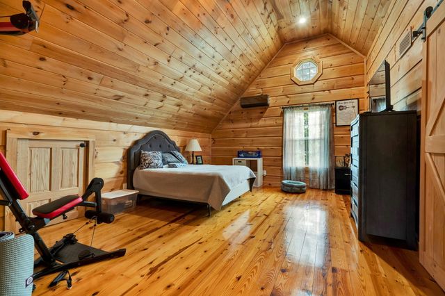 1751 County Road 50, Riceville, TN 37370
