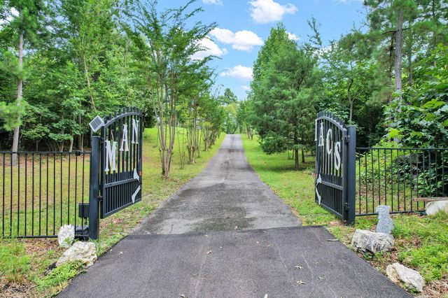 1751 County Road 50, Riceville, TN 37370