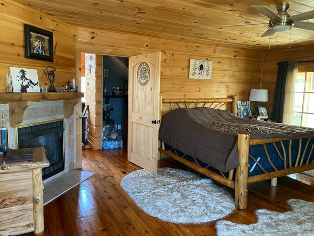 1751 County Road 50, Riceville, TN 37370