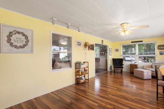 452 NE Pinelake Village Boulevard, Jensen Beach, FL 34957