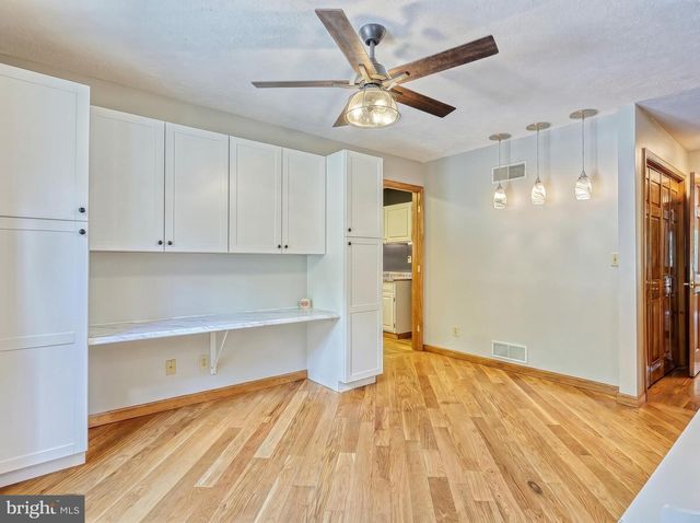 141 LAKE MEADE DR, East Berlin, PA 17316