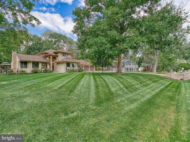 141 LAKE MEADE DR, East Berlin, PA 17316