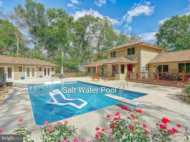 141 LAKE MEADE DR, East Berlin, PA 17316