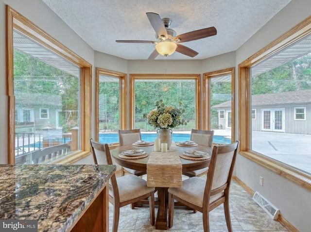 141 LAKE MEADE DR, East Berlin, PA 17316