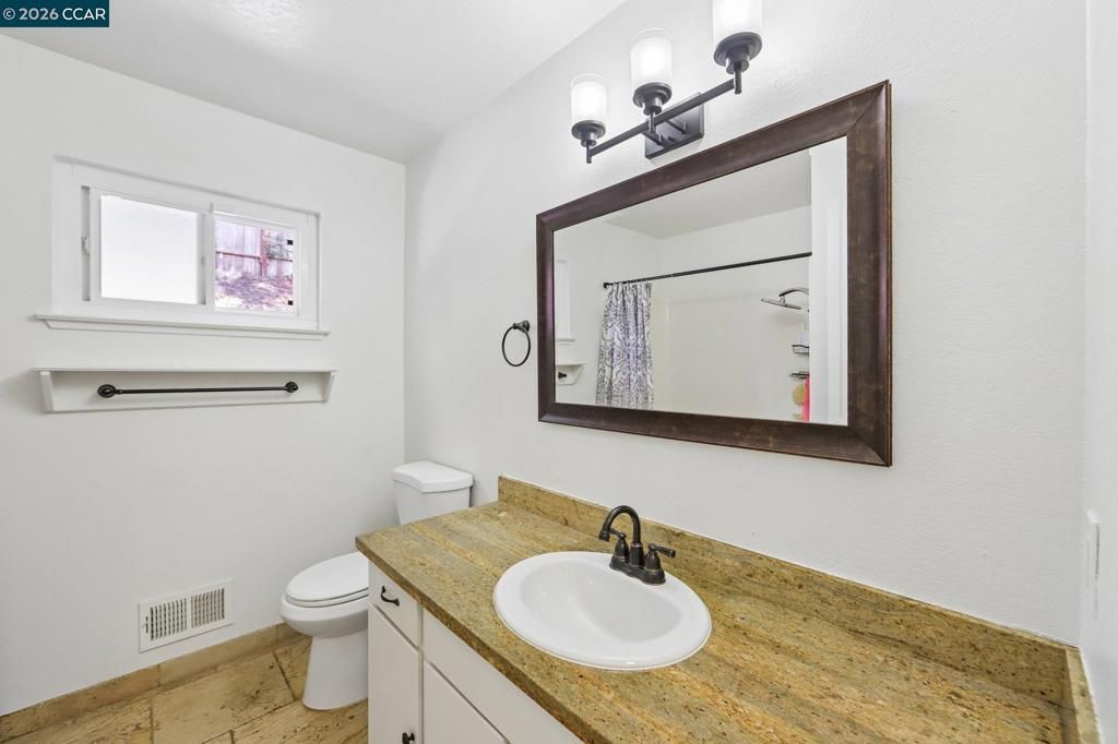 Image 18 of property listing at 148 Primrose Ln, Vallejo, CA 94591