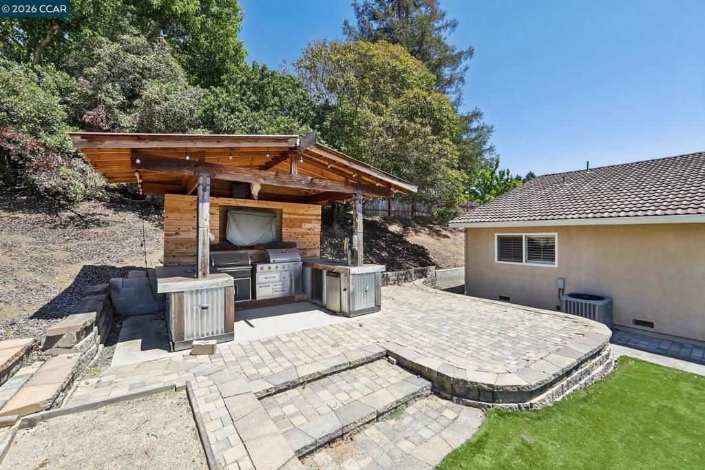 Image 31 of property listing at 148 Primrose Ln, Vallejo, CA 94591
