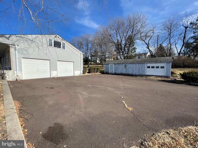 189 MORRIS RD, Harleysville, PA 19438