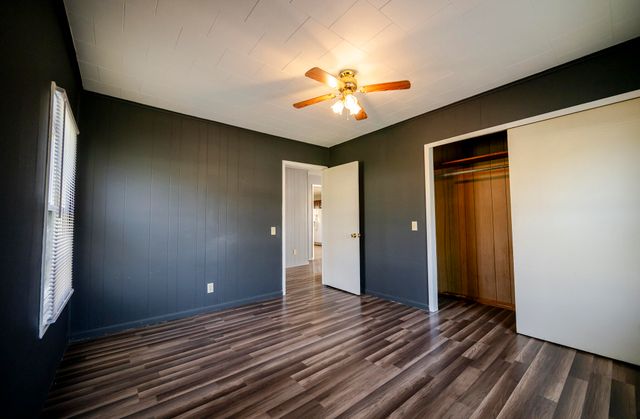 1407 4th Street, Monett, MO 65708