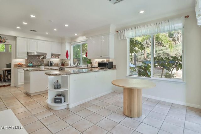 6291 Deerbrook Road, Oak Park, CA 91377