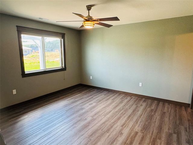 5523 Timber Trail, Eau Claire, WI 54701