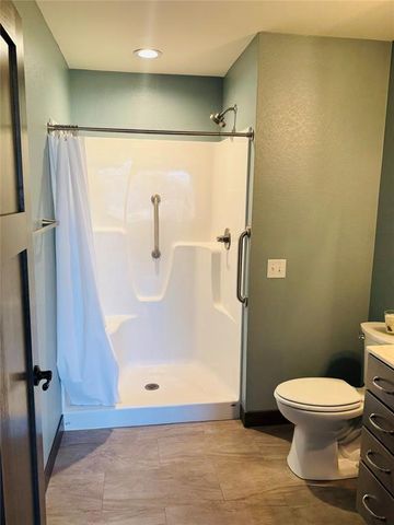 5523 Timber Trail, Eau Claire, WI 54701