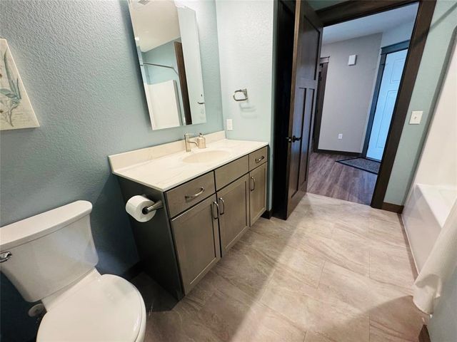 5523 Timber Trail, Eau Claire, WI 54701