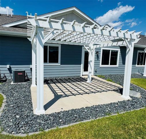 5523 Timber Trail, Eau Claire, WI 54701