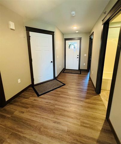 5523 Timber Trail, Eau Claire, WI 54701