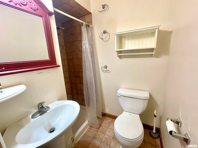 5121 S SIR LIONEL Court, Mapleton, IL 61547