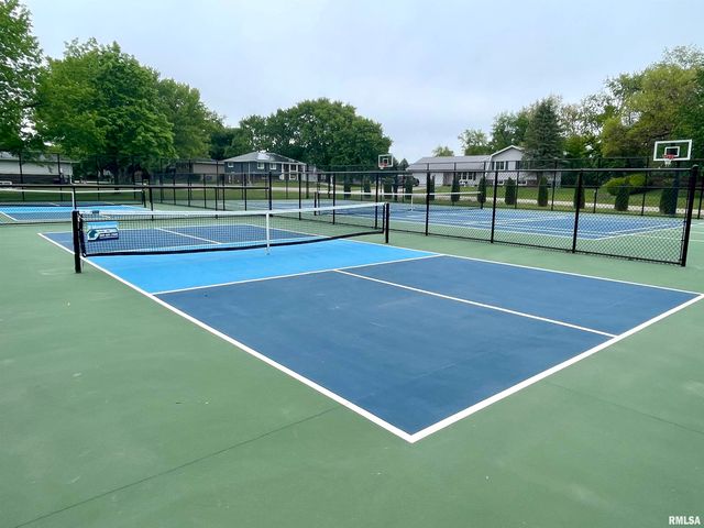 5121 S SIR LIONEL Court, Mapleton, IL 61547