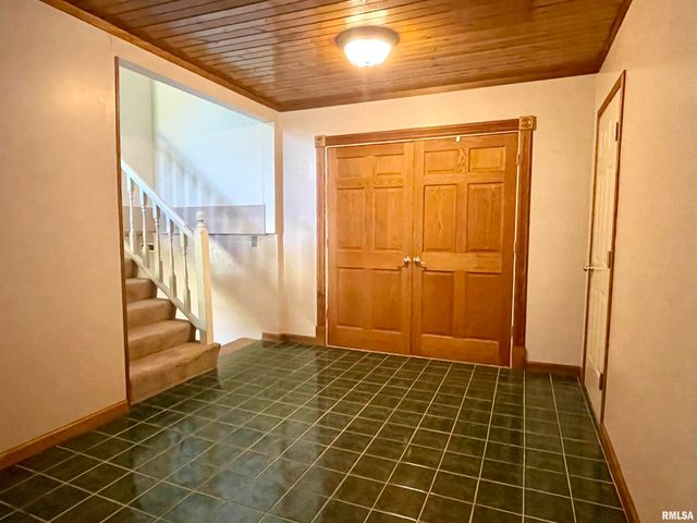 5121 S SIR LIONEL Court, Mapleton, IL 61547
