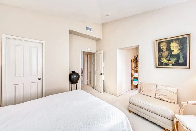 1204 Solvay Aisle, Irvine, CA 92606