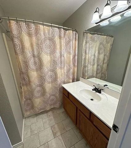 1117 Hidden Glade Drive, Mansfield, TX 76063
