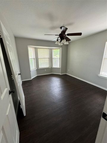 1117 Hidden Glade Drive, Mansfield, TX 76063