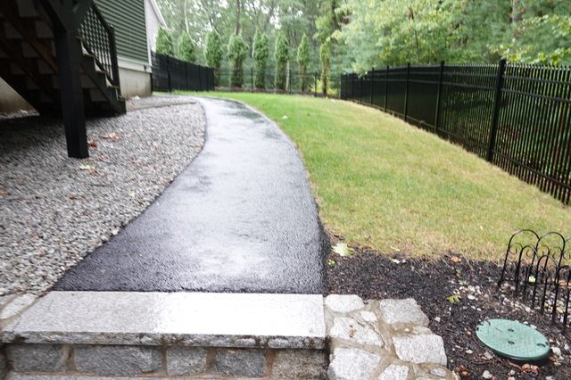 4 Mill Pond Rd B, Burlington, MA 01803