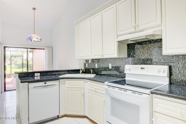 1914 Sprucewood Way, Port Orange, FL 32128
