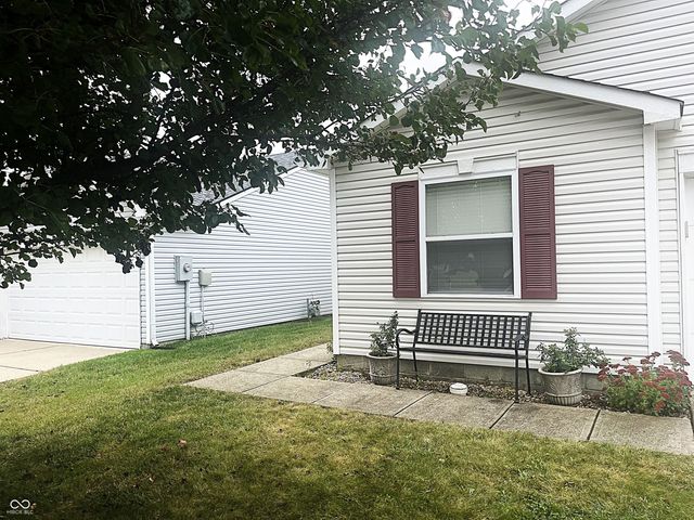 13104 N Etna Green Drive, Camby, IN 46113