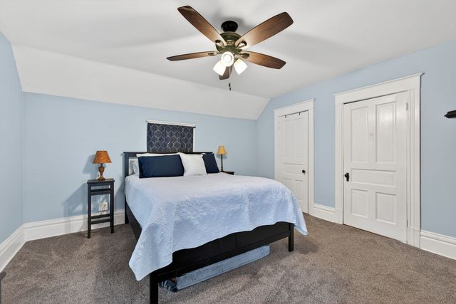 525 W HURLBUT Avenue, Belvidere, IL 61008