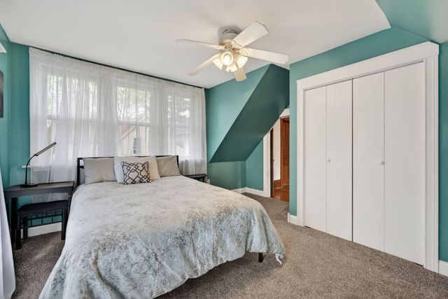 525 W HURLBUT Avenue, Belvidere, IL 61008
