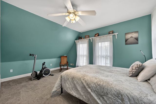 525 W HURLBUT Avenue, Belvidere, IL 61008