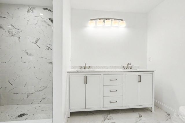 7B Lakeshore Dr, Georgetown, MA 01833