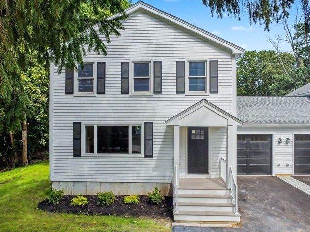 7B Lakeshore Dr, Georgetown, MA 01833
