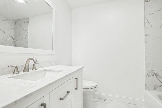7B Lakeshore Dr, Georgetown, MA 01833