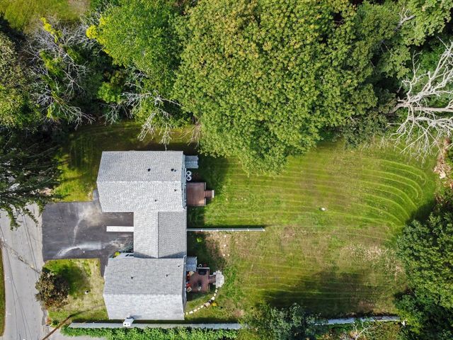 7B Lakeshore Dr, Georgetown, MA 01833