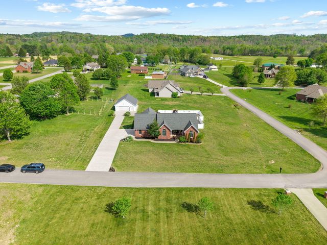 55 Candi Brook Lane, Corbin, KY 40701