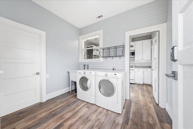 2500 41st St, Sacramento, CA 95817