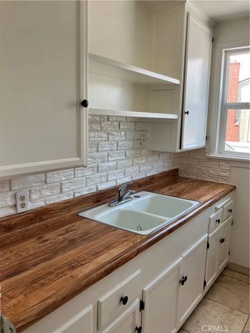 4458 Linden Avenue 1, Long Beach, CA 90807