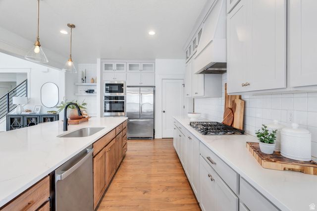 6386 W ARRANMORE DR, South Jordan, UT 84009