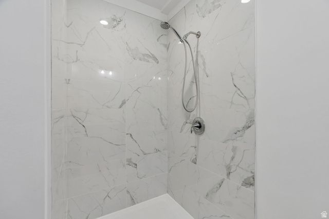 6386 W ARRANMORE DR, South Jordan, UT 84009