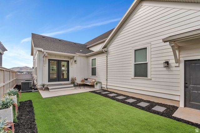 6386 W ARRANMORE DR, South Jordan, UT 84009